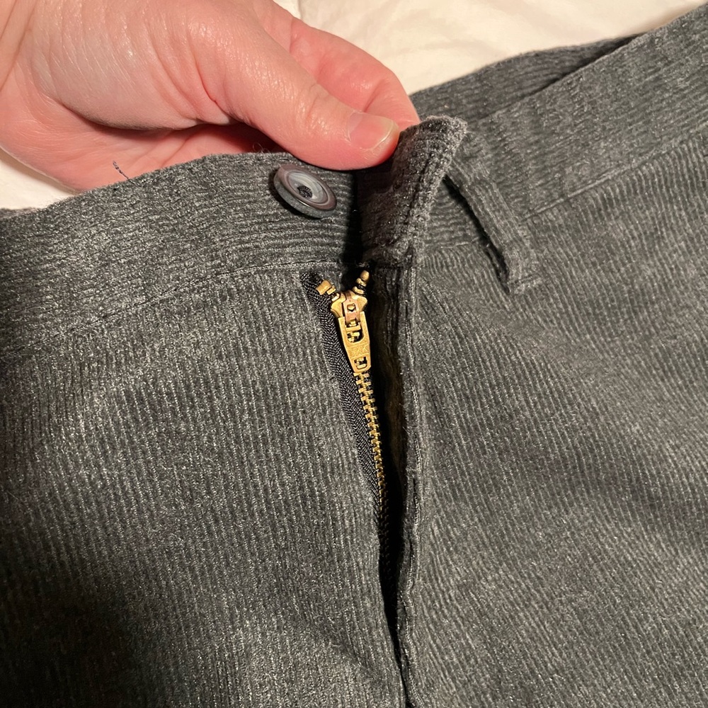 Izod Perform X Men's Dark Gray Corduroy Pants Waist 36 - Picture 7 of 10